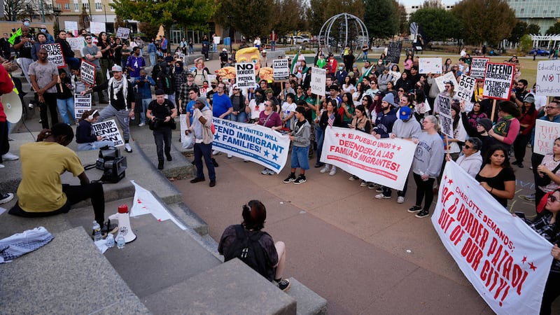 La protesta contra la detención de inmigrantes en Charlotte, Carolina del Norte, el 15 de...
